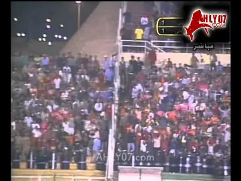 الأسبوع التاسع هدف الاهلي الاول التعادل في انبي أحرزه عماد النحاس 2004ـ2005