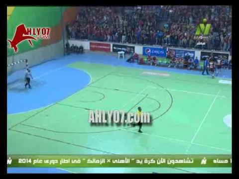جمهور الاهلي يشعل الصاله في قمة يد الاهلي والزمالك والمعلق هيتجنن