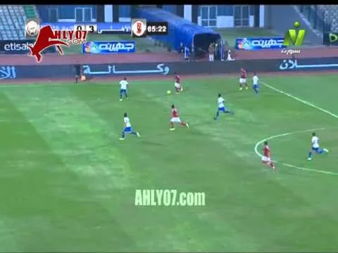 هـدف الأهلي الثالث في الشرطة مقابل 0 أحرزه وليد سليمان