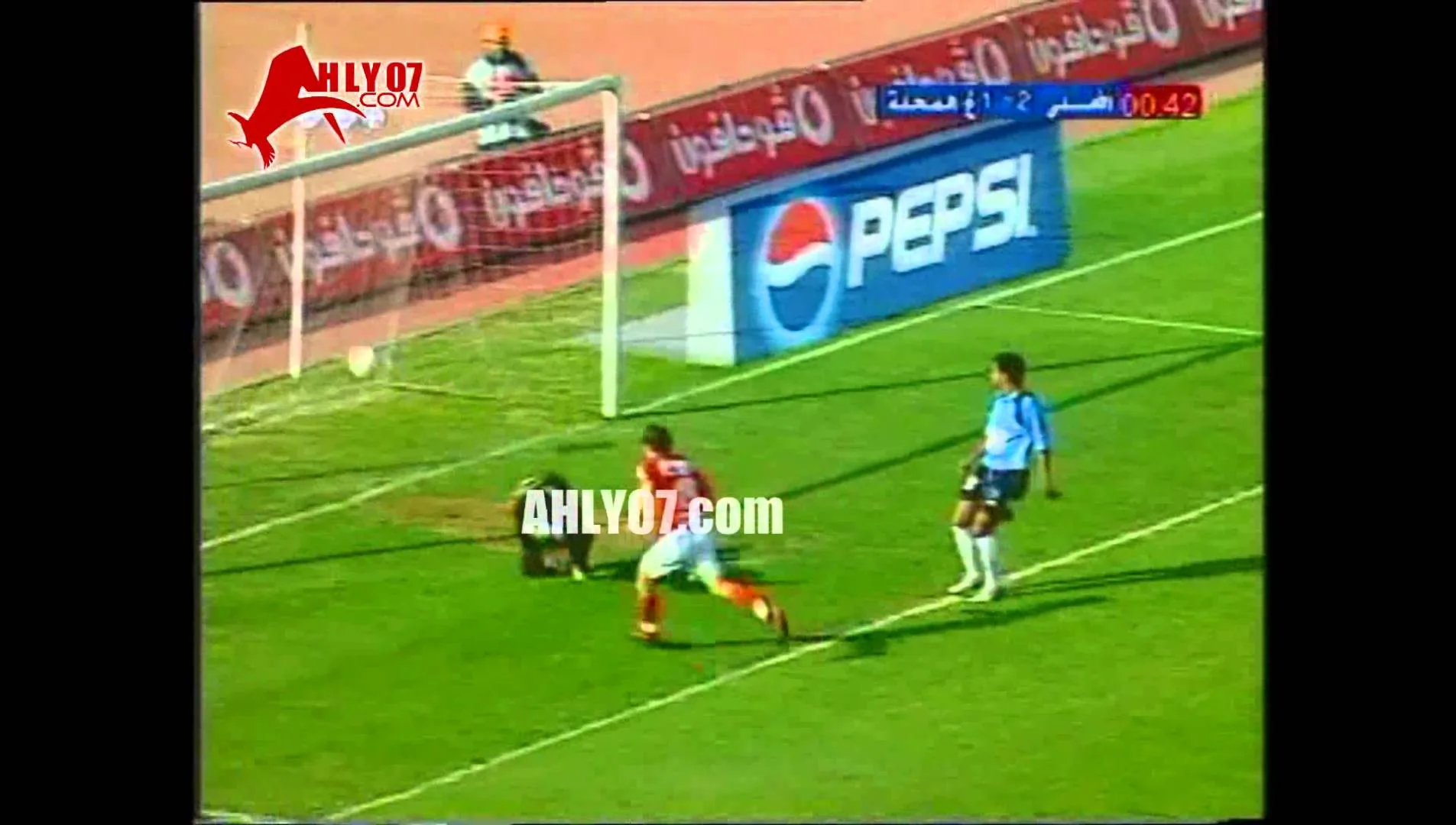 الأسبوع 26 هدف الأهلي الثاني في غزل المحلة مقابل 1 في 29 ابريل 2005 أحرزه اسامه حسني