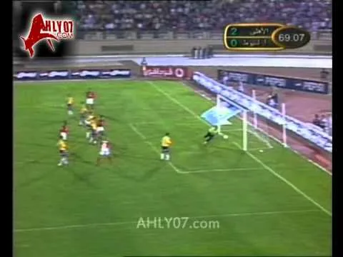 موسم 2004-2005 الأسبوع الثامن الأهلي 3 اسمنت اسيوط 0 النحاس واستاكوزا وجمعة