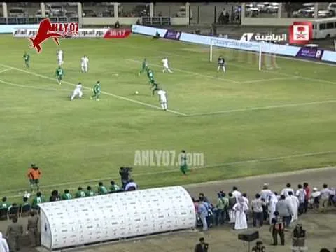 ملخص لمسات الساحر أبو تريكة مع نجوم العالم أمام السعودية في 28 مايو 2015