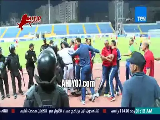 مدحت شلبي عن اعتداء الشرطة على كريم بامبو كتر خيرهم منعوه