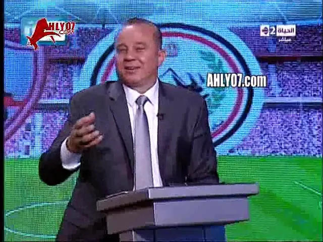 شاهد مرتضى منصور عقب المشادة النارية مع طارق يعود يتجاهله ويكمل الحديث بدونه