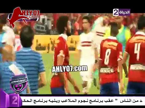 شاهد تعنيف عنيف جدا وتوبيخ حسام غالي لرمضان صبحي في السوبر المصري