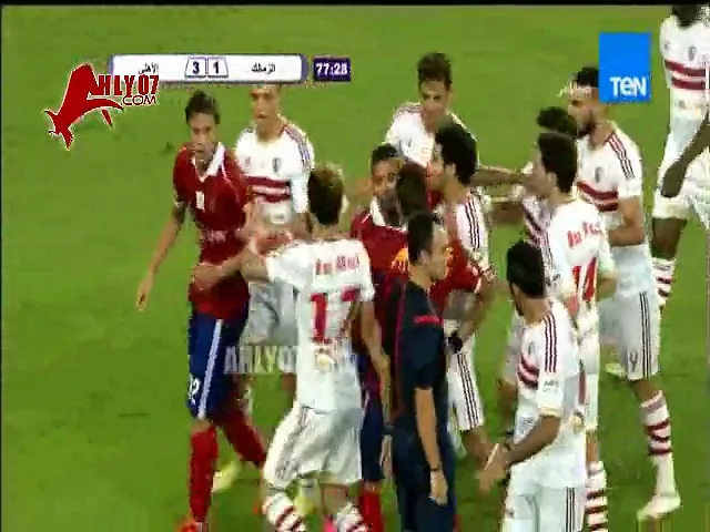 شاهد الخناقة الكاملة بين لاعبو الاهلي والزمالك في السوبر المصري 15 اكتوبر 2015