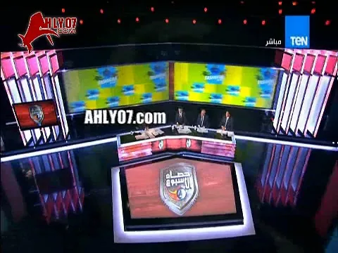 شاهد رد فعل مدحت شلبي عند رؤية تقليده في ابو حفيظه وتعليقه انا مبعملش كده