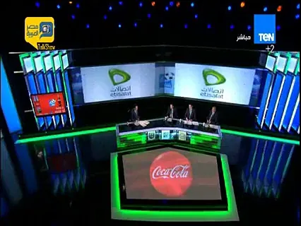 شاهد فضيحة مدوية تحت الهواء لمدحت شلبي ورضا عبد العال يهينون شحاتة دون علمهم