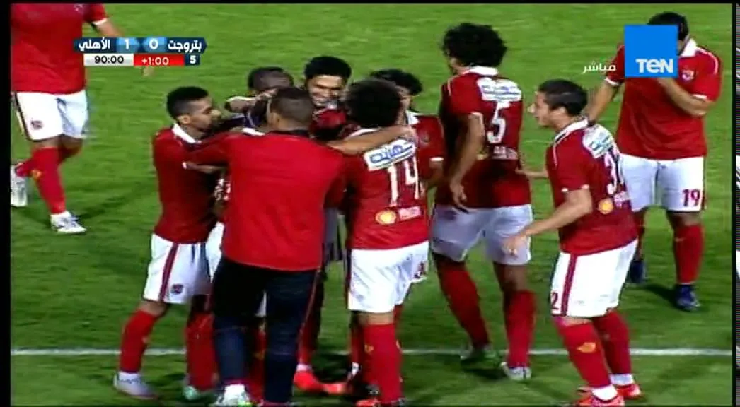 هدف الأهلي الأول في بتروجيت مقابل 0 متعب 1 نوفمبر 2015