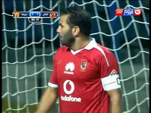 شاهد عماد متعب يهدر فرصة ولا أغرب انفراد تام ومبكر بحارس مرمى ديروط كأس مصر