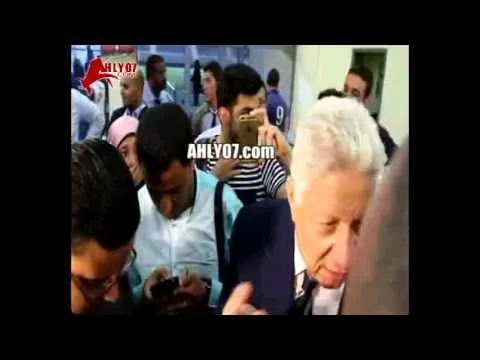 شاهد مرتضى منصور يسخر من نتيجة تعادل الأهلي في تنزانيا
