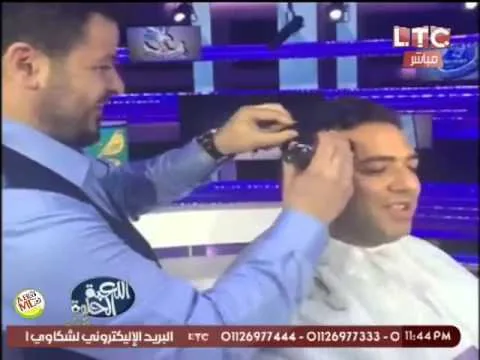 شاهد مسخرة تعليق خالد الغندور على حلاقة أحمد حسام ميدو شعره على الهواء