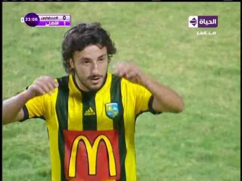 شاهد لحظة وسبب طرد ثنائي المقاولون العرب أمام الأهلي 25 مايو 2016