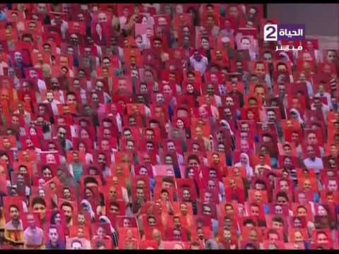 شاهد رد فعل حازم امام بعد مشاهدته لمدرجات الأهلي بصور الجماهير من الشركة الراعية