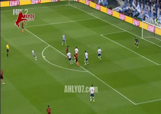 شاهد محمد صلاح روما كاد يحرز هدف عالمي وأسرع هدف له في دوري أبطال اوروبا لولا انقاذ مدافع بورتو