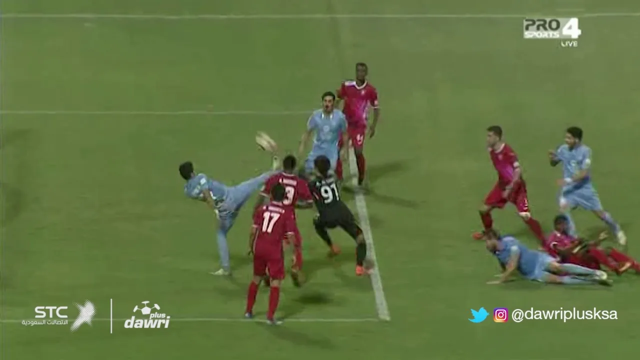 شاهد حمودي يصنع هدف فريقه الوحيد الباطن ضد الوحدة في الدوري السعودي