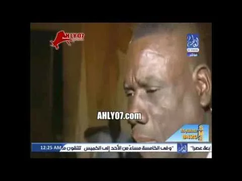 عاجل شاهد خالد الغندور يستشهد بالساحر الجنوب افريقي لتأكيد قيام صن داونز بالسحر للعيبة الزمالك