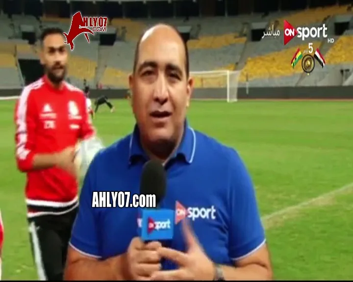 شاهد مسخرة المحمدي يفعل حركة محرجه في مهيب اثناء التصوير على الهوا داخل معسكر منتخب مصر