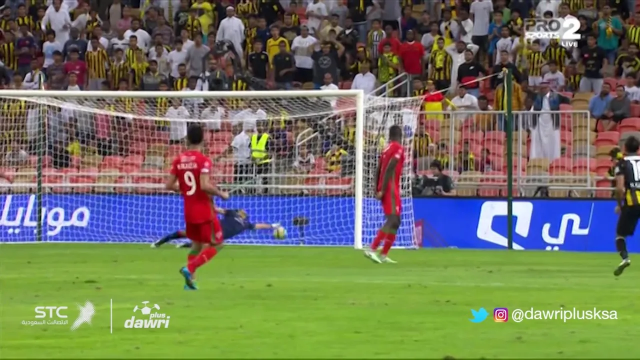 شاهد الهدف الثاني لمحمود كهربا مع اتحاد جده في شباك الاتفاق والرابع للعميد في المباراة بالدوري السعودي 2 ديسمبر 2016