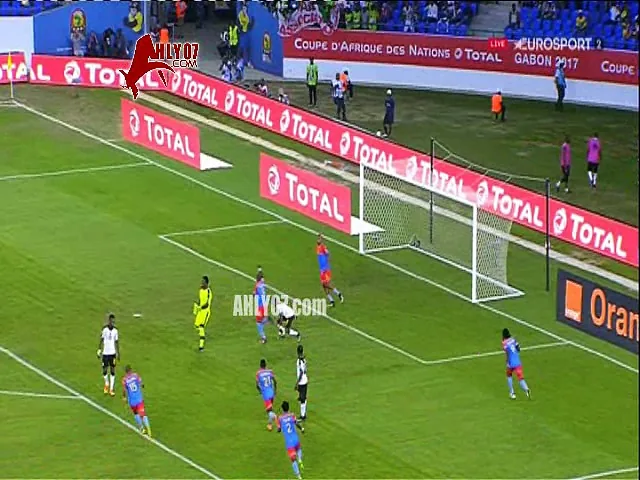 شاهد رخامة لاعب غانا لم تمنع هدف صاروخي وعالمي للكونغو في شباك غانا