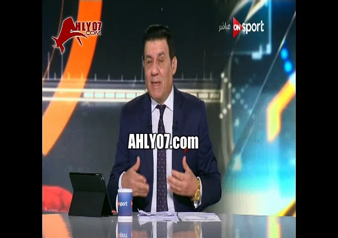 شاهد مدحت شلبي وتهزيء مبطن لمرتضى منصور انت مبتفهمش قوانين ولا لوايح اعادة ايه يا اخ