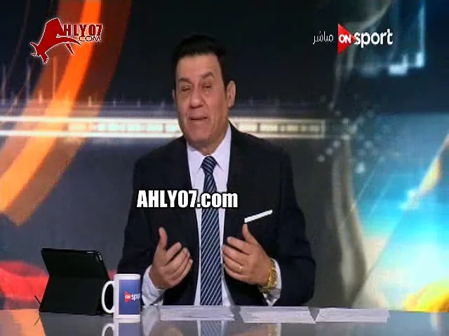شاهد مدحت شلبي في وصلة غسيل ومكوه لمرتضى منصور والزمالك متصدروش لجمهوركم انكم خسرتوا الدوري بسبب بلن المقاصة وكلامي هيجبلي صداع وايه يعني لما تخسروا الدوري ما طول عمركم بتخسروه ارتقوا باه