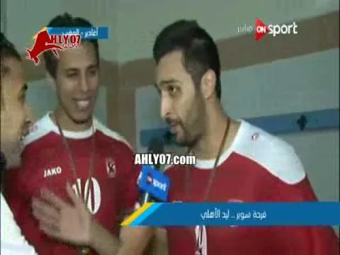 شاهد لاعب النادي الأهلي ينسف جبهة نادي الزمالك في اليد احنا ملعبناش على الهبوط قبل كده