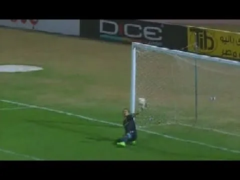 شاهد لاعب النصر للتعدين يذل عصام الحضري بضربة جزاء عالمية في الوقت القاتل ينتزع بها الفوز في مفاجأة مدوية