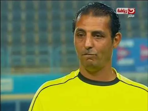 شاهد كاملا التعليق الناري لكريم شحاتة على انسحاب نادي الزمالك امام مصر المقاصة دي كارثة