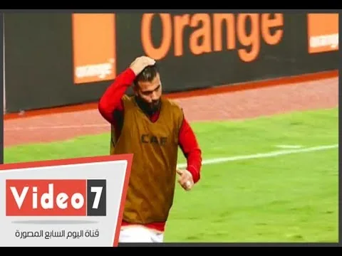 شاهد رد فعل عماد متعب بعد استدعاء حسام البدري له للنزول في مفاجأة له امام الوداد