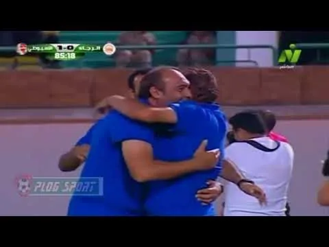 شاهد لاعب الأسيوطي يحرز هدف عالمي على طريقة ميسي ومحمد بركات من منتصف الملعب في الرجاء