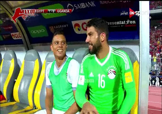 شاهد هدف منتخب مصر في أوغندا بصوت الجماهير أحرزه محمد صلاح بدون صوت معلق بصوت الملعب