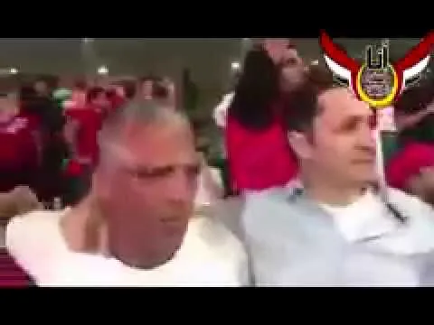 شاهد من المدرجات جمال مبارك وعلاء مبارك لحظة احراز محمد صلاح هدف تأهل مصر لكأس العالم بذكريات ما مضى