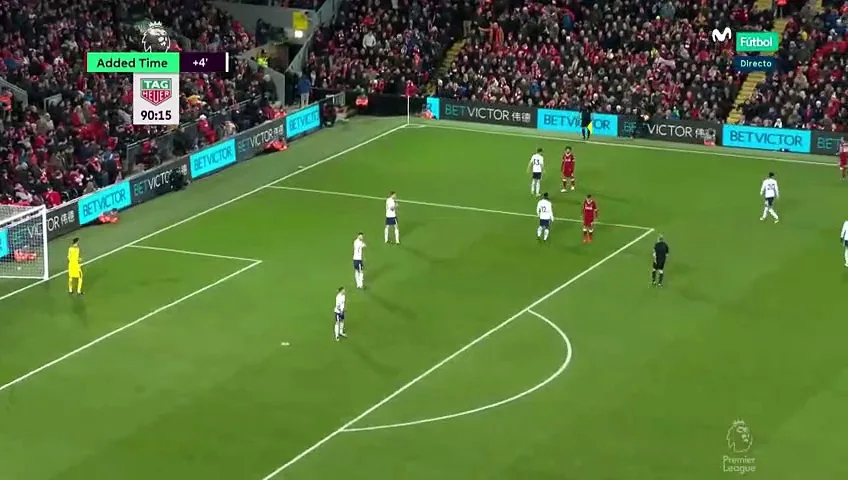 شاهد محمد صلاح يحرز هدف عالمي على طريقة ميسي .. خرافي لليفربول والثاني في شباك توتنهام في الوقت القاتل
