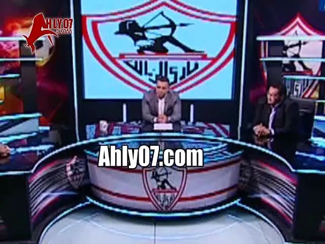 شاهد مداخلة مرتضى منصور النارية يهين كرامة ثلاثي ستوديو الزمالك ومقدم البرنامج احمد جمال انتم مسخفين الفقرة وشغالين ضدي